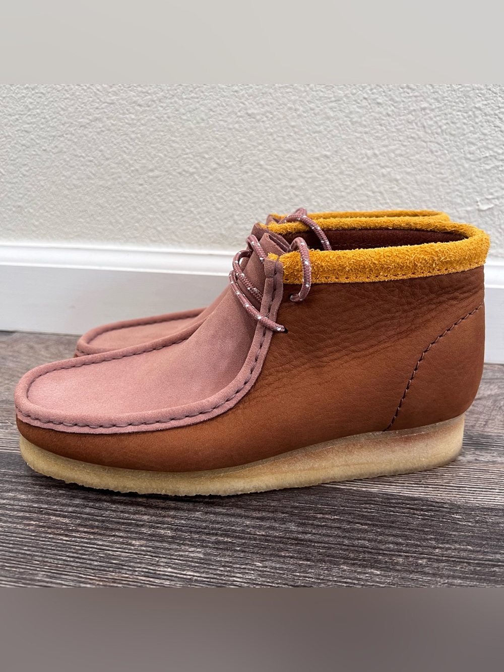 Clarks Originals Men's Wallabee Boots Multicolour Suede Size 8M Casual Comfort